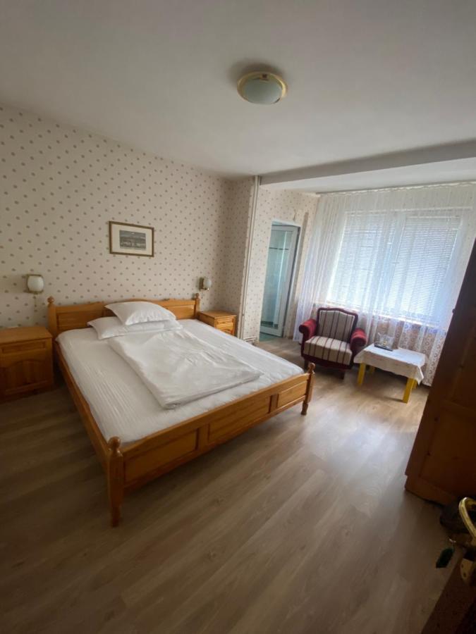 Family Hotel Zdravets Sófia Exterior foto